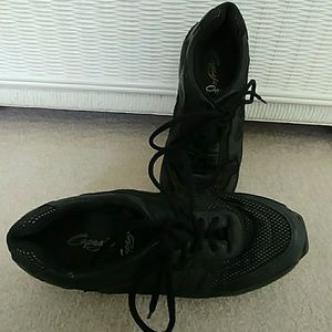 Capezio women's groove dansneaker